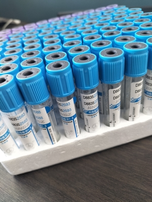 Prueba de vidrio PET personalizado para uso médico Citrato de sodio 3,2% Tubo PT 2-10 ml Tubo de recolección de sangre al vacío